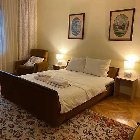 Apartment Lalatovic Two Bedroom *